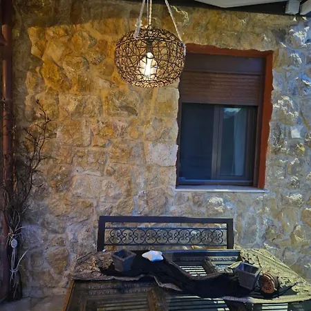 Mariellie * Néa Péramos